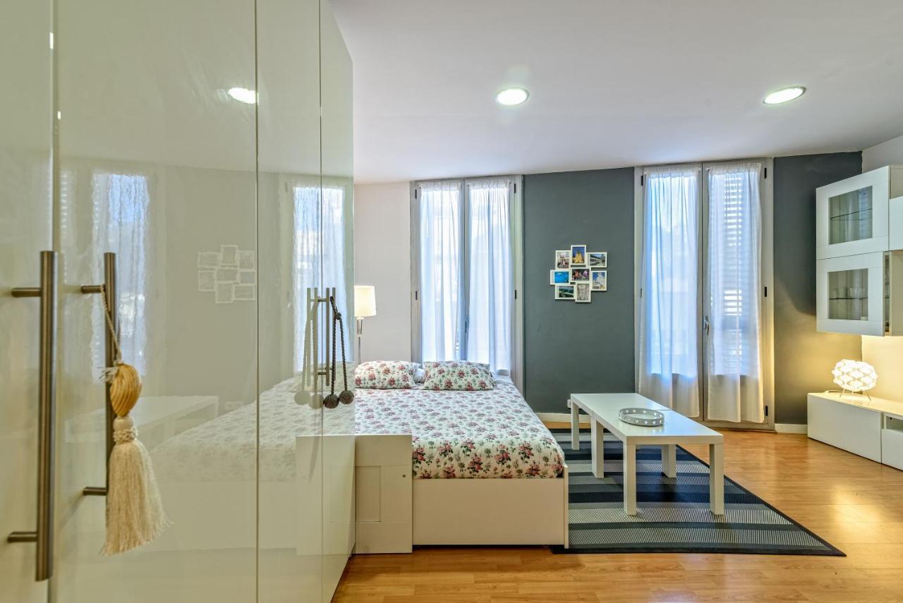 דירות Loft En Badalona Centro מראה חיצוני תמונה