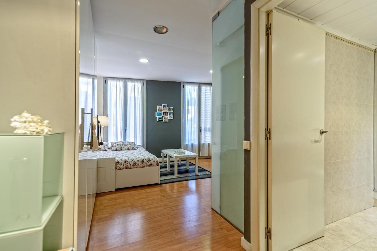 דירות Loft En Badalona Centro מראה חיצוני תמונה